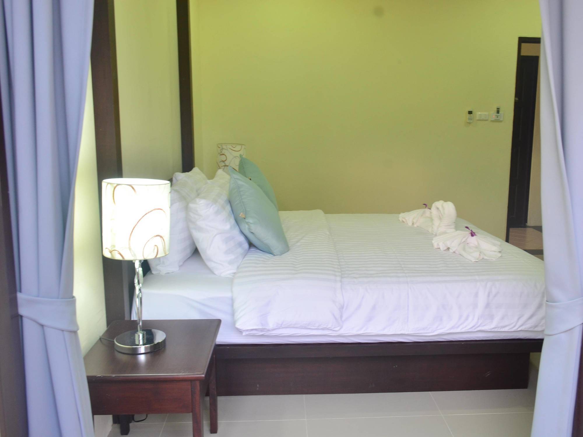 Morakot Lanta Resort Ko Lanta Extérieur photo