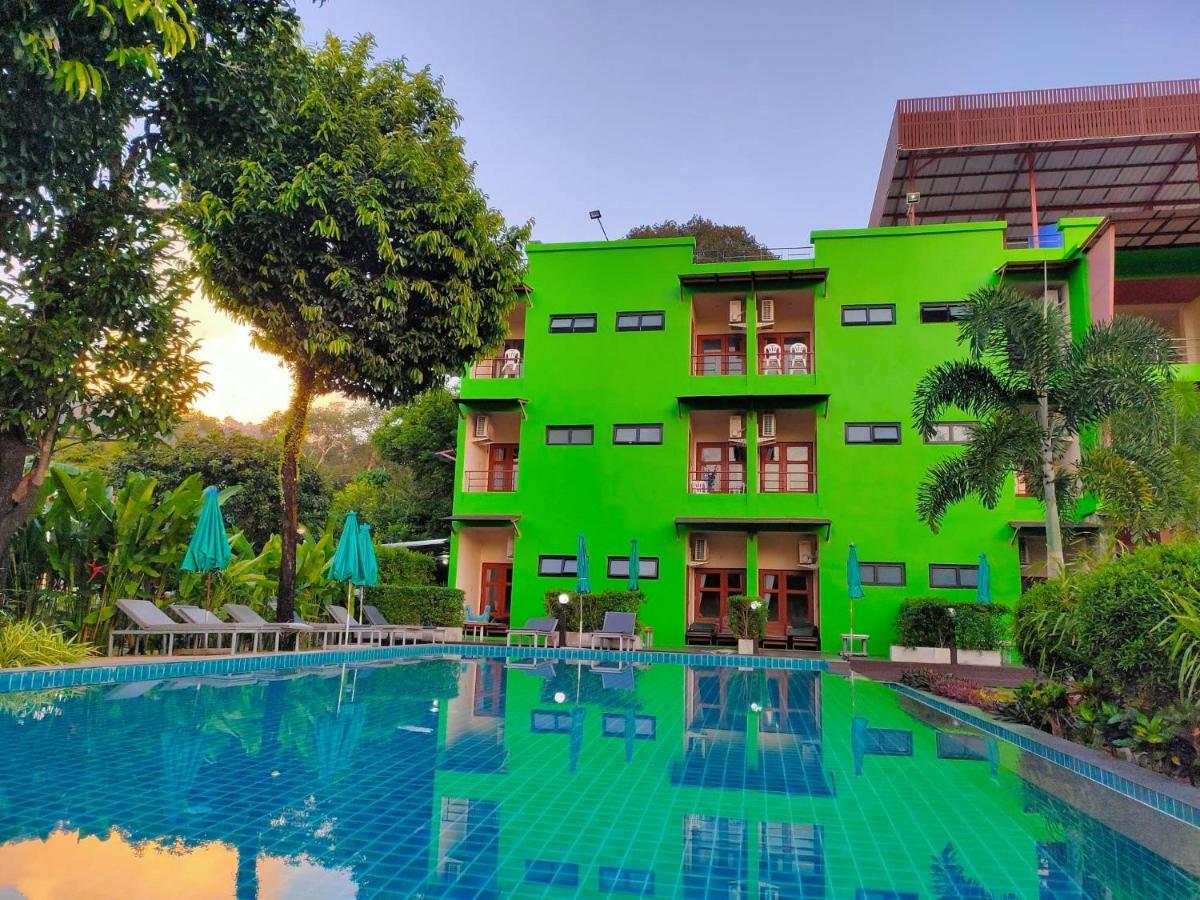 Morakot Lanta Resort Ko Lanta Extérieur photo