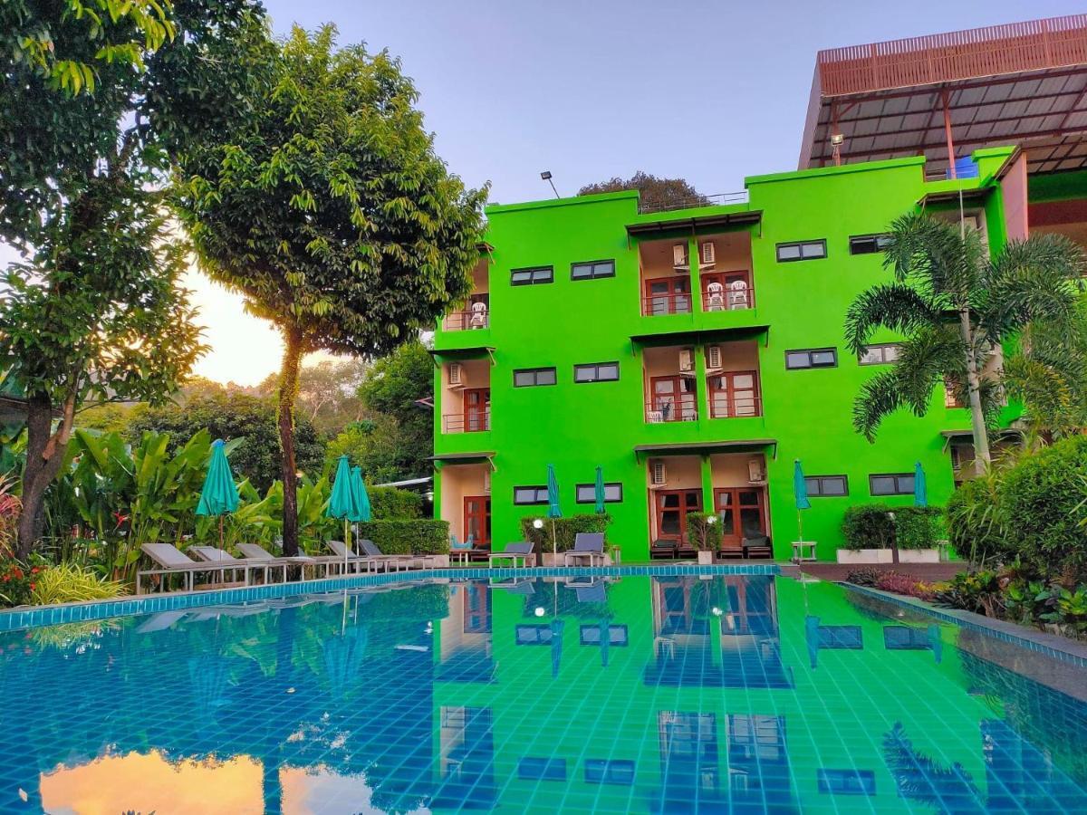 Morakot Lanta Resort Ko Lanta Extérieur photo